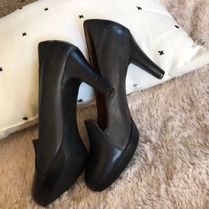 Clark's collection cushion soft heels